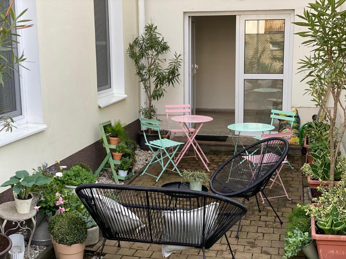 Apartmany Mia Valtice Exteriör bild